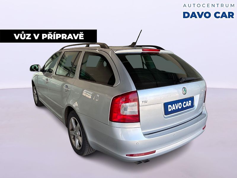 Škoda Octavia 1,4 TSI 90kW Elegance - fotka 2 z 12