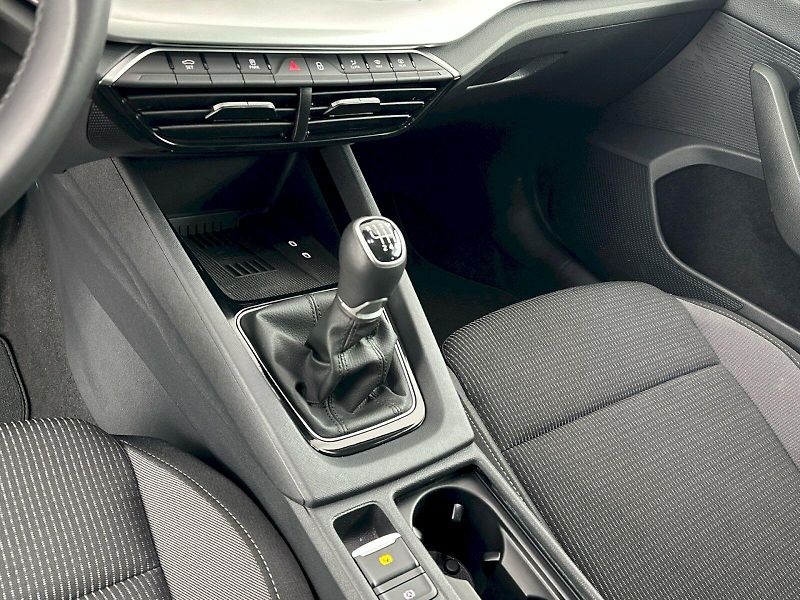 Škoda Octavia (2025) Combi 1.5TSI 110kW Selection - fotka 17 z 26