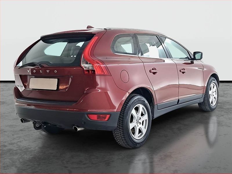 Volvo XC60 (2011) D3, 4X4, Serv.kniha, Kůže - fotka 5 z 21