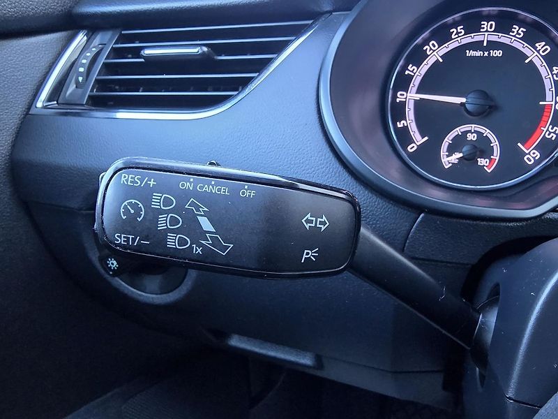 Škoda Octavia STYLE LED DIGIKLIMA-DPH - fotka 20 z 37