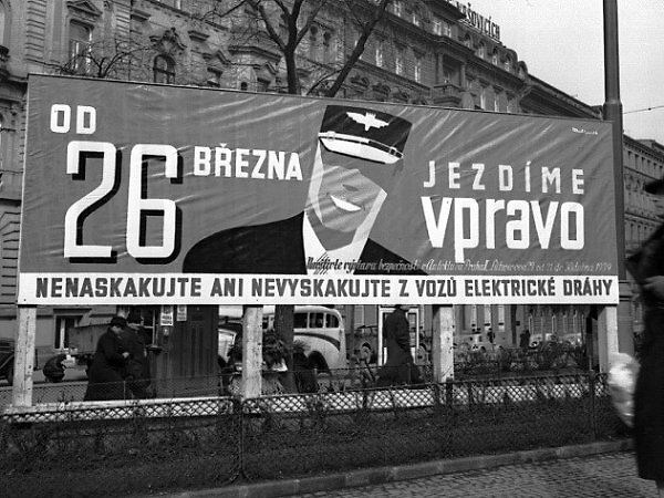 Od 26. března 1939 se v Praze jezdí vpravo.