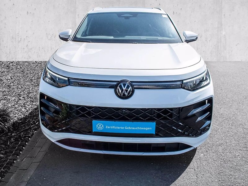 Volkswagen Tayron TSI 195kW 4M R-Line Pano Venti - fotka 2 z 20