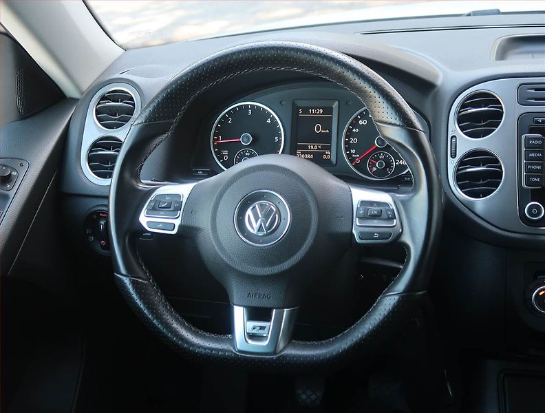 Volkswagen Tiguan (2010) 2.0 TDI, 4X4, Tempomat - fotka 16 z 23