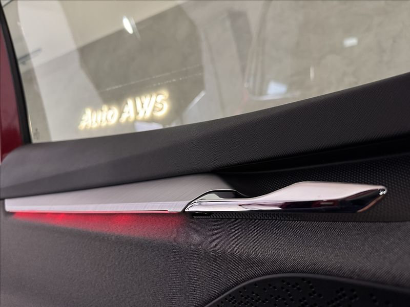 Škoda Enyaq 80 LED Matrix Assist Kamera - fotka 44 z 47