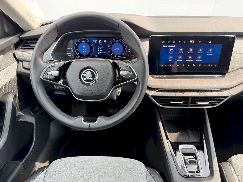 Škoda Octavia (2024) 1.5 TSI 110kW DSG Top Selectio - fotka 8 z 35