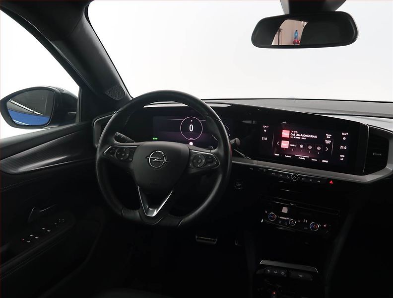 Opel Mokka (2022) Ultimate 1.2 Turbo - fotka 7 z 21
