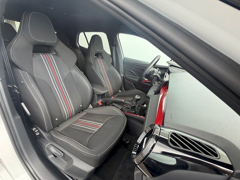 Škoda Fabia (2025) 1.0 TSI 85kW DSG Monte Carlo - fotka 31 z 35