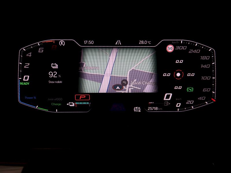 Cupra Formentor (2023) E-HYBRID 1.4eTSI 150KW DSG TAŽ - fotka 24 z 51