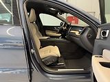Volvo XC60 (2026) B5 2.0L 250+14 HP AT8 FWD PLUS - náhled 20