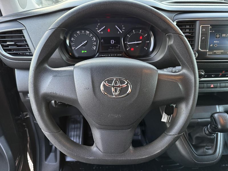 Toyota ProAce Verso 2.0D- 4D 150 ČR - fotka 15 z 19