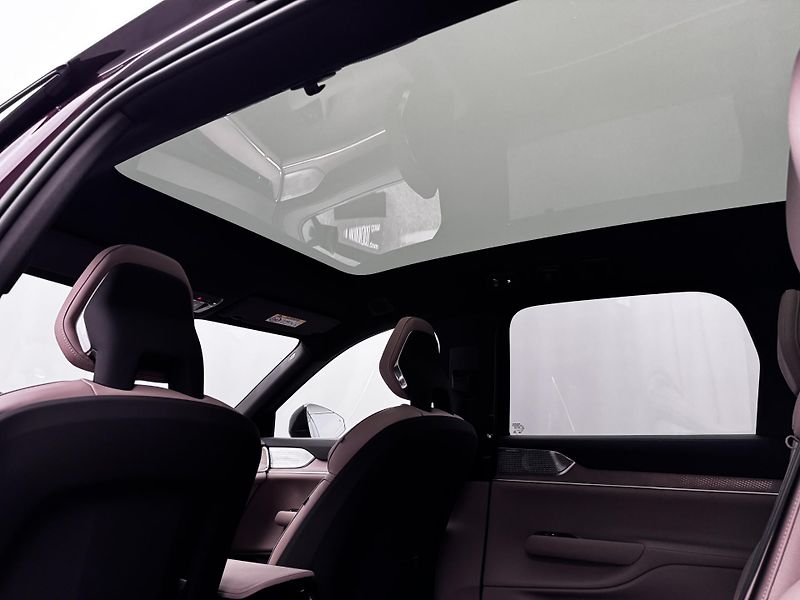 Volvo EX90 (2026) PURE ELECTRIC TWIN ULTRA 7míst - fotka 19 z 27