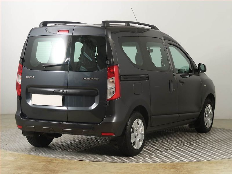 Dacia Dokker (2019) Arctica 1.6 SCe, 5Míst, ČR - fotka 5 z 21