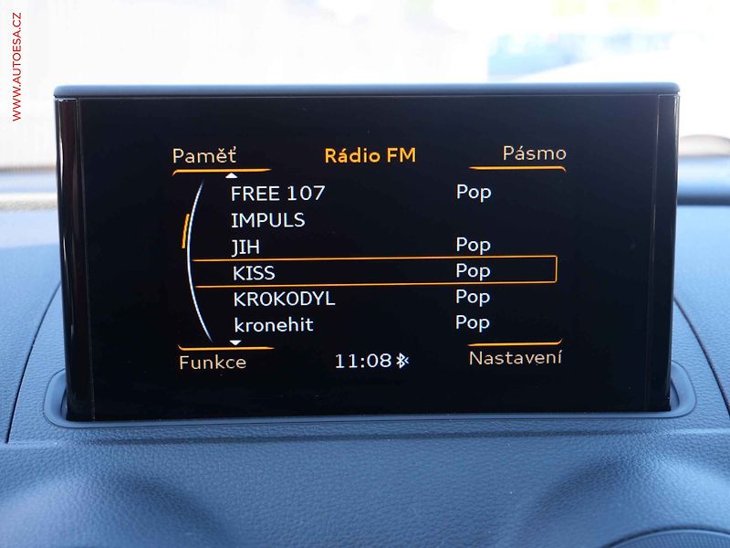 Audi A3 (2016) 1.6 TDi, Navi, AC - fotka 17 z 20