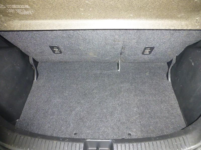 Mazda 2 (2012) 1,3i 55KW*KLIMA+ SADA KOL - fotka 23 z 26