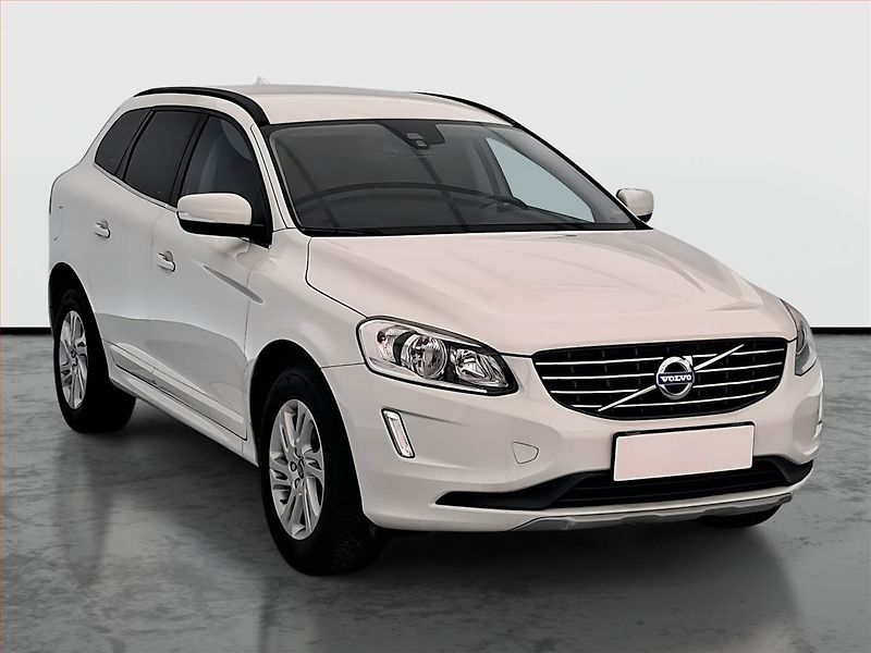 Volvo XC60 (2017) Momentum D4 - fotka 1 z 17