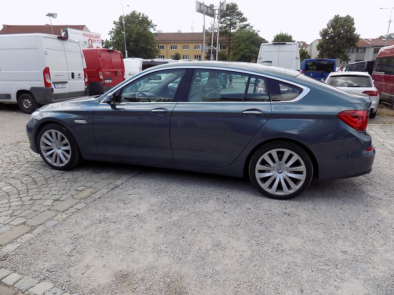 BMW Řada 5 530D 180 KW GRAN TURISMO PAN - fotka 17 z 46