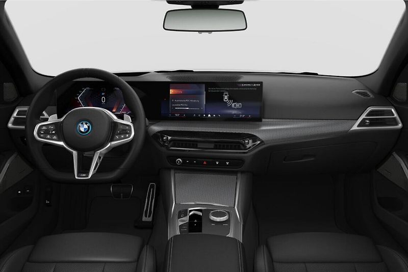 BMW Řada 3 330e xDrive - fotka 3 z 4