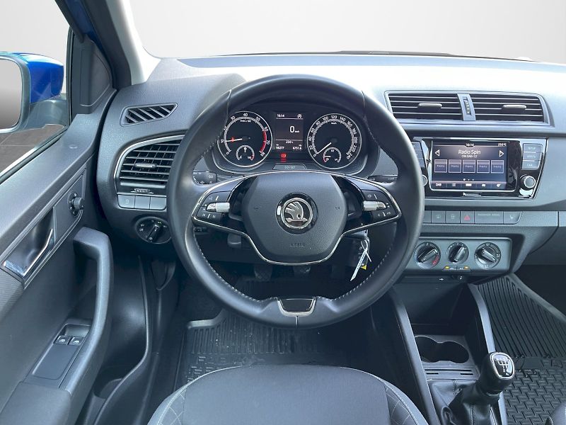 Škoda Fabia (2022) 1.0 TSI 70kW Tour Ambition Plu - fotka 6 z 29