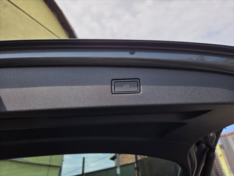 Seat Tarraco 2,0 TDi DSG Style Tažné z. WEB - fotka 13 z 27