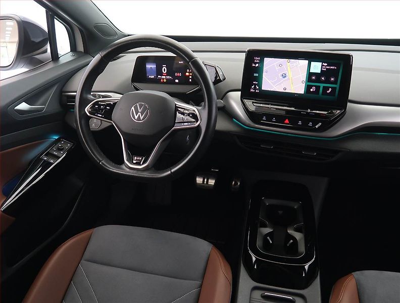 Volkswagen ID.4 (2021) Pro Perf. (82 kWh), digi klima - fotka 7 z 24
