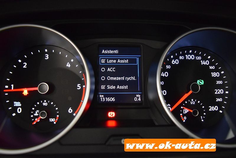 Volkswagen Tiguan 2.0 TDI DSG 110 kW 2021-DPH - fotka 43 z 53