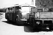 Nehoda autousu Škoda 706 RO s nákladním autem v obci Dolní Jiřetín na Mostecku 27. července 1955.