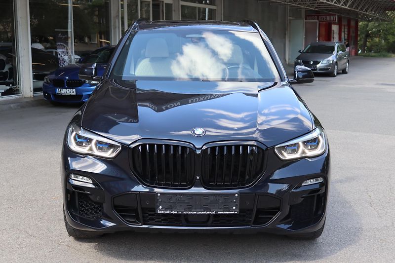 BMW X5 M50D TOP VÝBAVA 294kW DPH - fotka 2 z 50