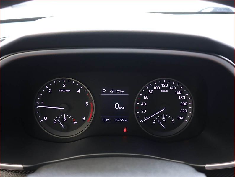 Hyundai Tucson (2019) 1.6 CRDi, Automat, Serv.kniha - fotka 11 z 20