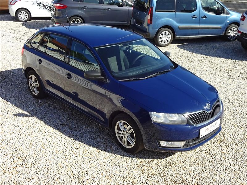 Škoda Rapid 1,2i 55kW - fotka 1 z 49