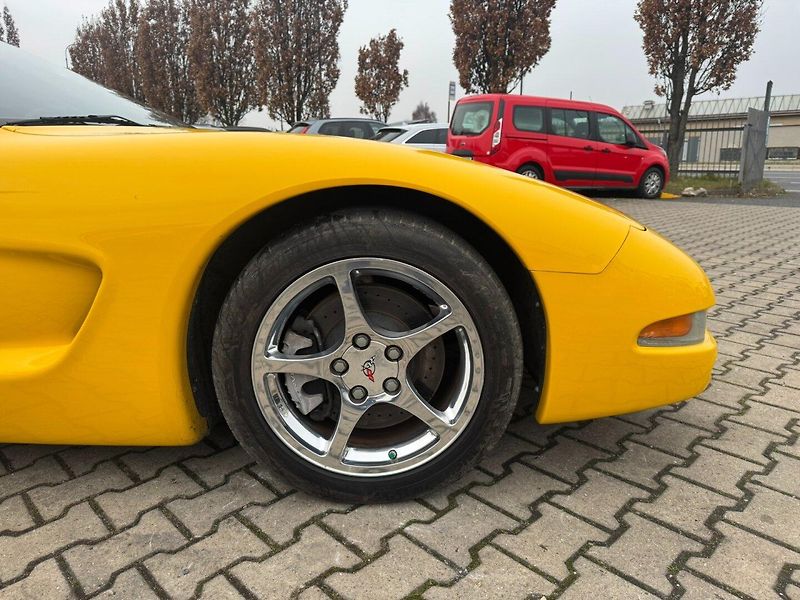 Chevrolet Corvette (2001) C5 TARGA LS1 5,7L V8 261KW DPH - fotka 19 z 50