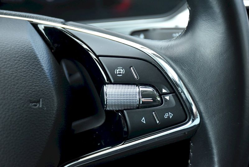 Škoda Superb (2022) Ambition 1.5 TSI 110kW DSG - fotka 27 z 30