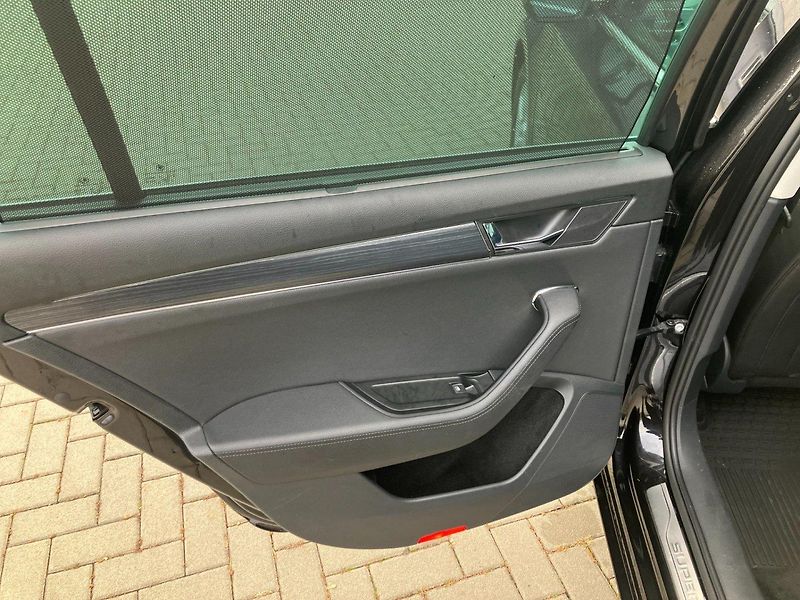 Škoda Superb (2020) 2.0TDI 147kW 4X4 DSG STYLE + - fotka 16 z 35