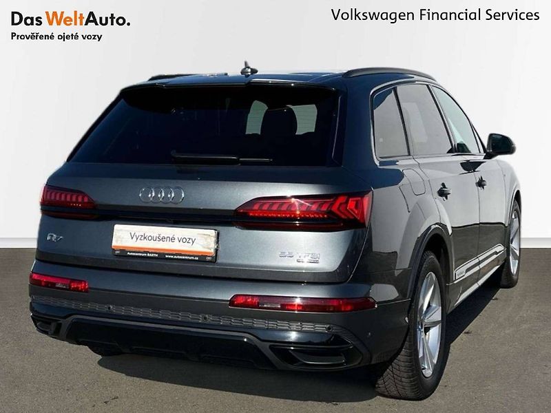 Audi Q7 (2023) S line 55 TFSI Quattro - fotka 2 z 20
