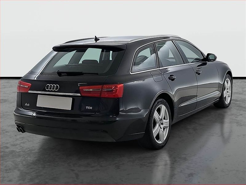 Audi A6 (2013) Design 2.0 TDI, Serv.kniha - fotka 5 z 18