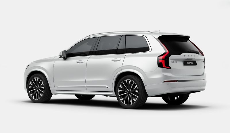 Volvo XC90 (2026) B5 AWD PLUS BRIGHT - fotka 3 z 16