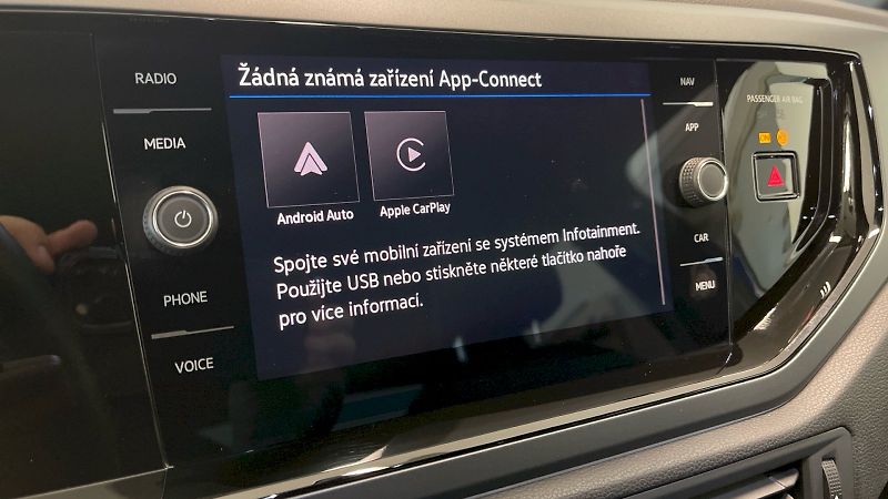 Volkswagen Taigo (2025) R-Line 1.0TSI 85kW - fotka 25 z 29