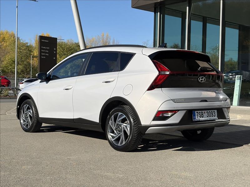 Hyundai Bayon 1,2 i  FL Smart Climate - fotka 2 z 23