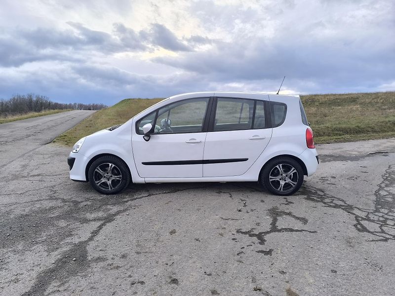 Renault Modus (2012) 1.2 SERVISKA.1MAJ - fotka 4 z 24