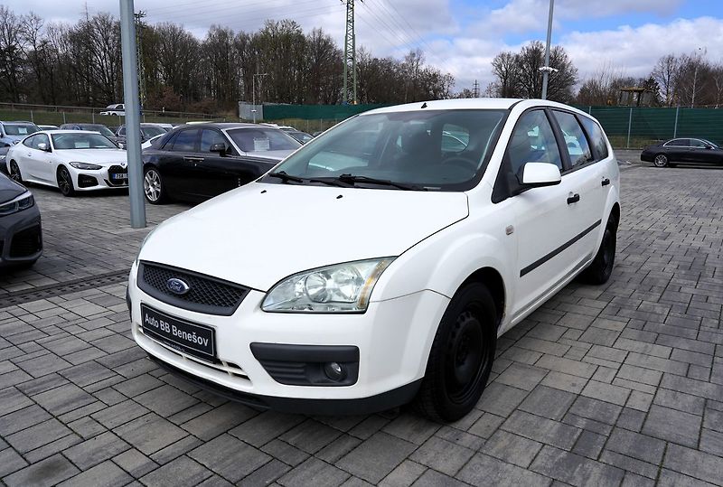 Ford Focus 1.8 TDCI/klima/stereo/nová STK - fotka 2 z 35