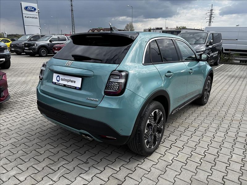 Fiat 600 1,2 Hybrid 100kW La Prima - fotka 5 z 39