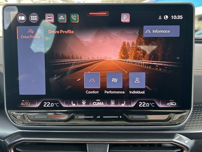 Cupra Leon (2024) SP 1.5 eTSI 7DSG - fotka 31 z 35