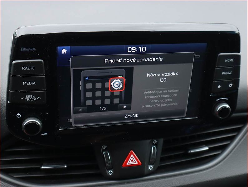 Hyundai i30 (2018) 1.4 T-GDI, Serv.kniha, Navi - fotka 19 z 22