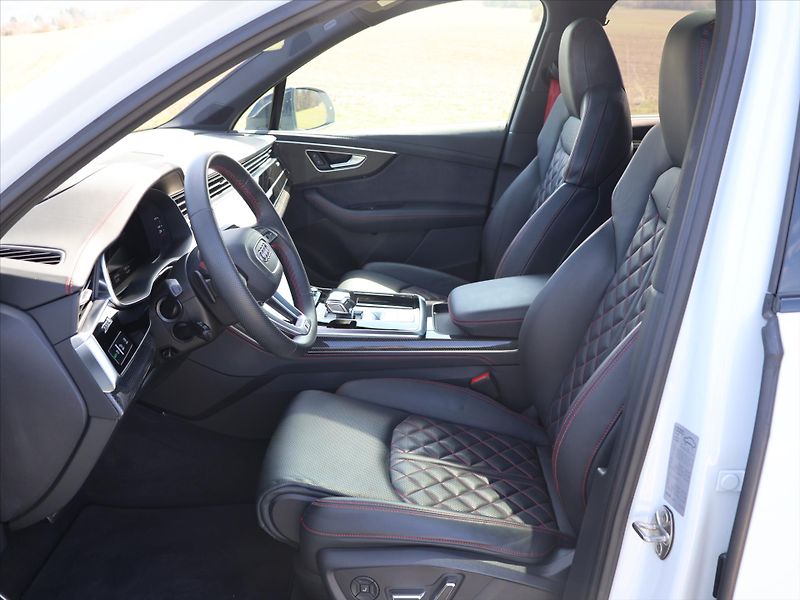 Audi SQ7 4,0 TFSI 373KW CZ ZÁRUKA - fotka 12 z 37