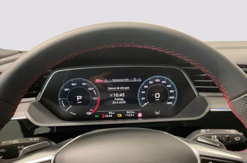 Audi Q8 e-tron 55 q S-Line Pano Matrix HuD - fotka 13 z 19