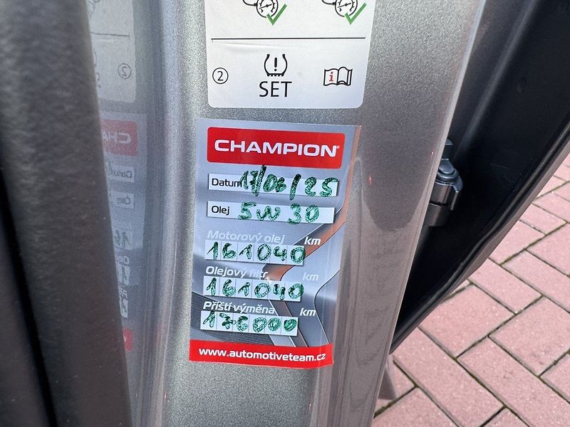 Škoda Superb (2019) 1.5TSi Xenony Navi Panorama - fotka 29 z 50