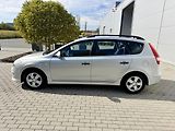 Hyundai i30 (2011) 1.6 CRDi AUTOMATICKÁ KLIMA - náhled 4