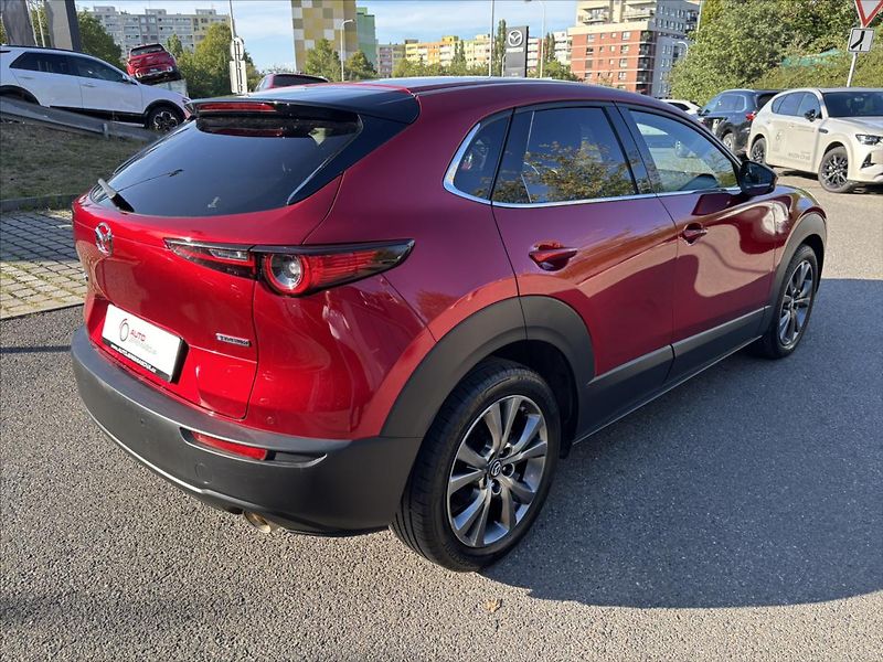 Mazda CX-30 2,0 i 137kW AT GT Plus CARPLAY - fotka 5 z 47