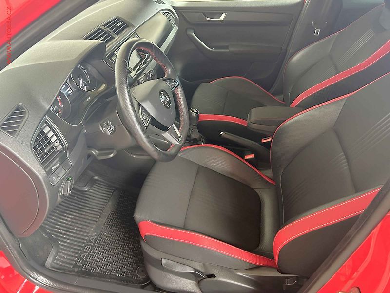 Škoda Fabia (2019) 1.0 TSI, ČR, LED, autoAC - fotka 9 z 15