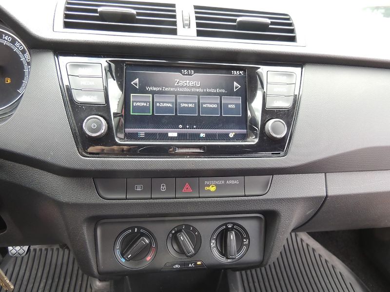 Škoda Fabia (2020) 1.0MPi,44kw,Amb,ČR,1.maj.TZ - fotka 23 z 40