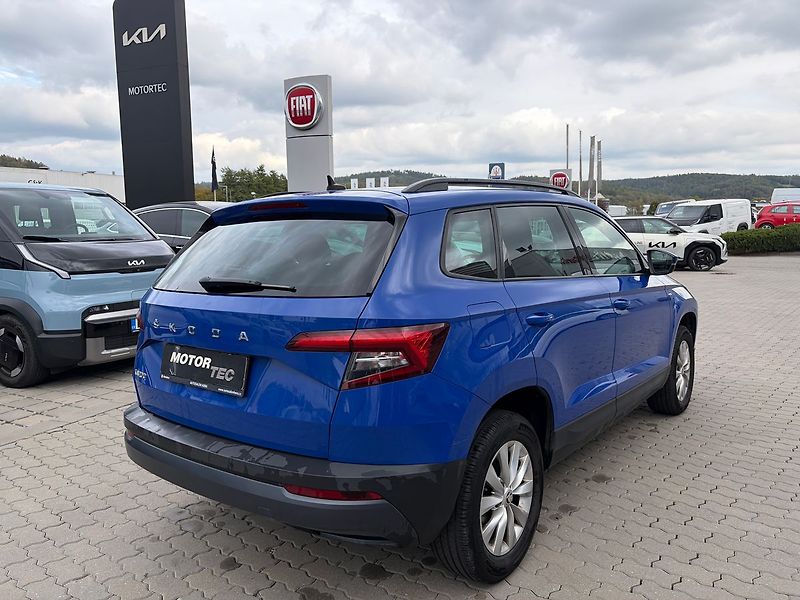 Škoda Karoq 1.0 TSi  81kW Ambition - fotka 3 z 10